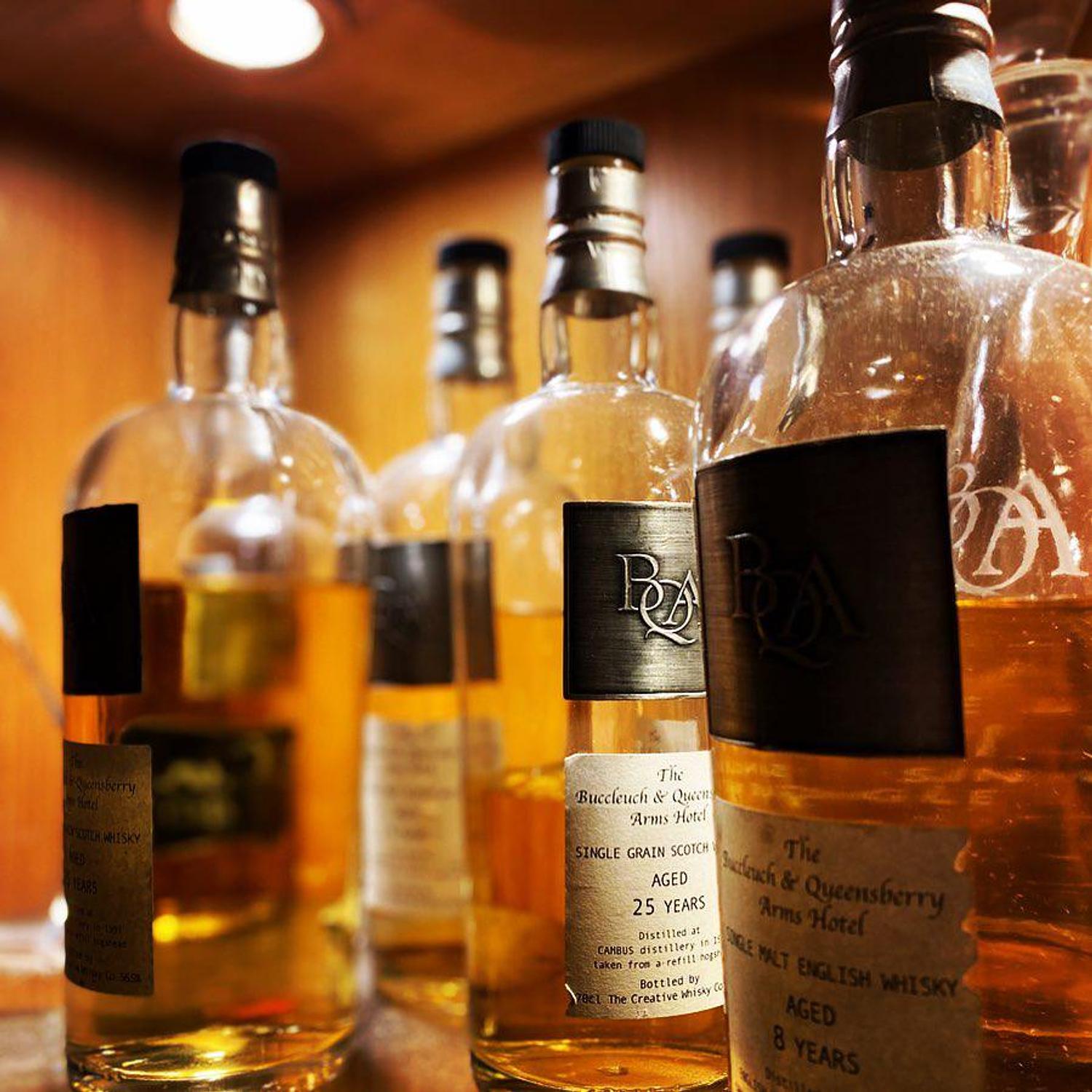 The Buccleuch & Queensberry Arms Hotel gallery image