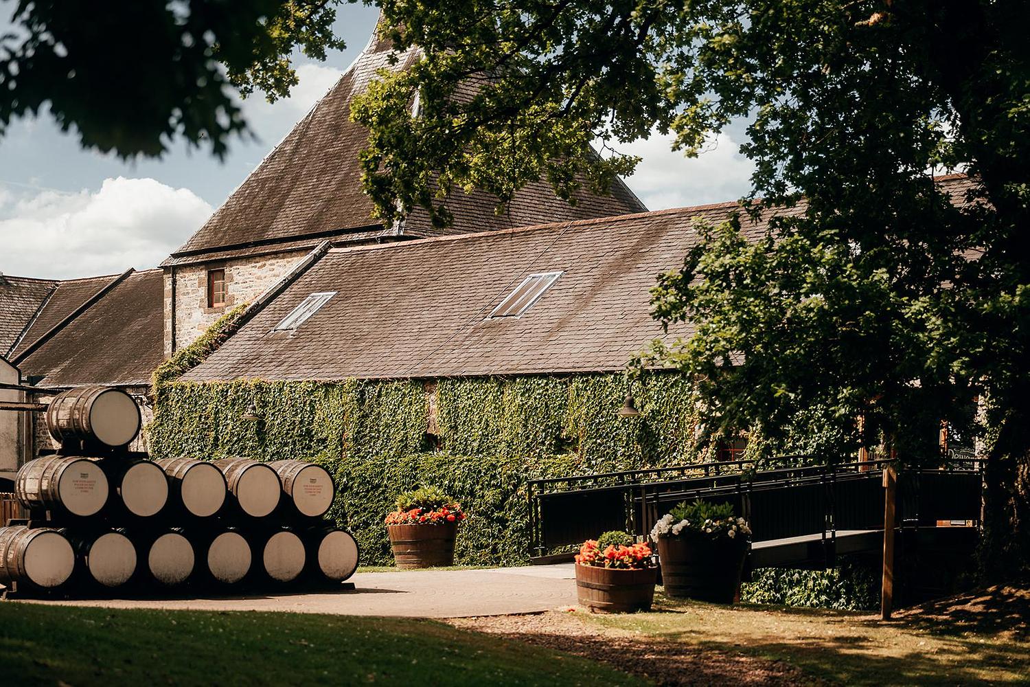 Dewar's Aberfeldy Distillery gallery image