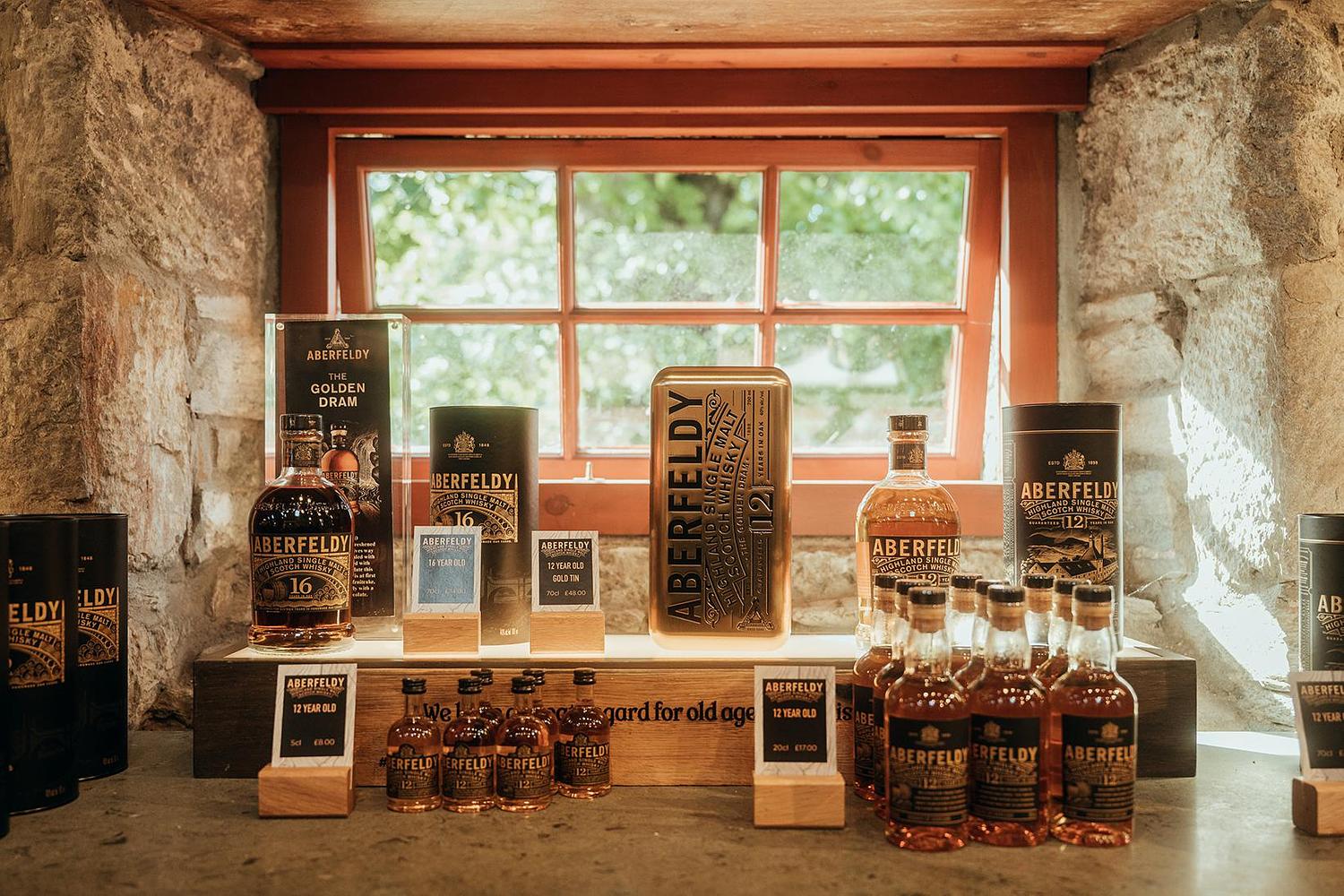 Dewar's Aberfeldy Distillery gallery image