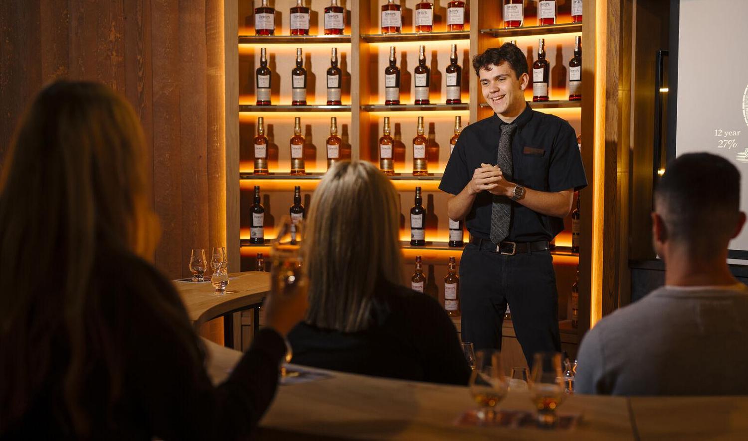 Dewar's Aberfeldy Distillery gallery image