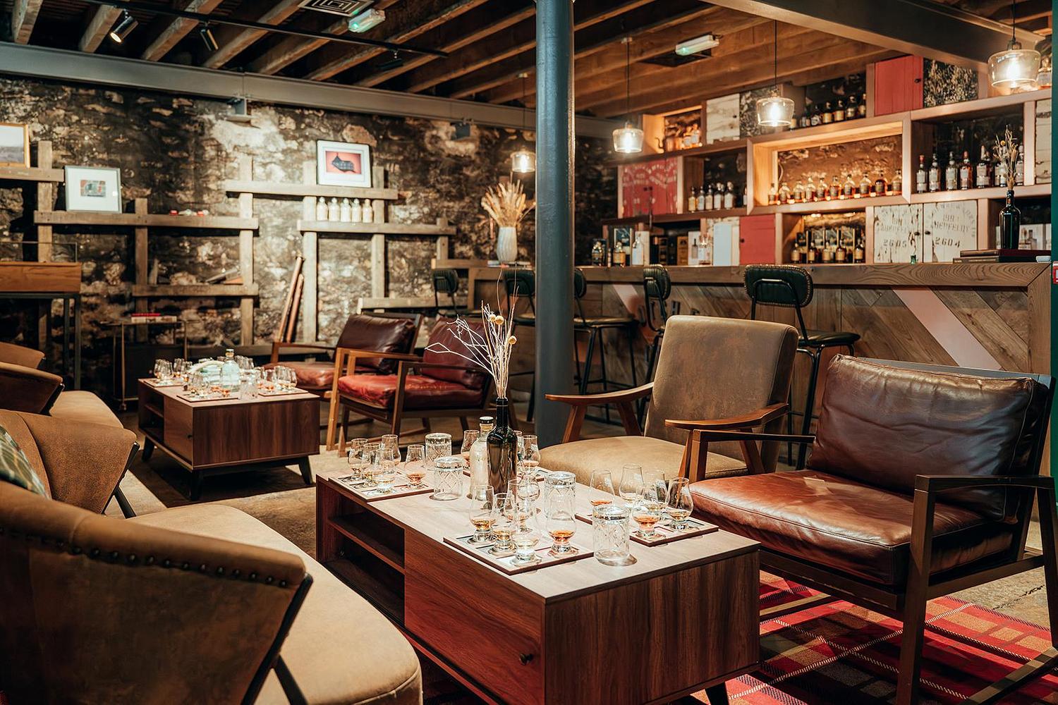 Dewar's Aberfeldy Distillery gallery image